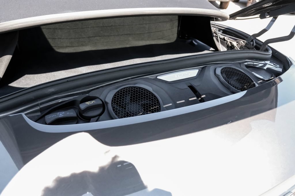 Used 2021 Porsche 911 Cabriolet image 39