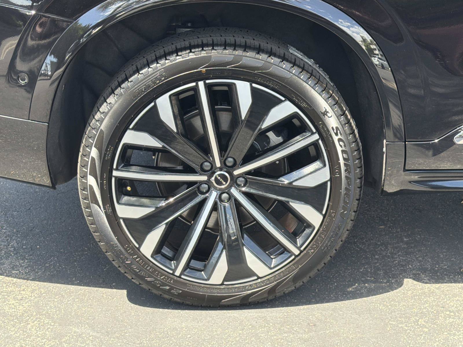 Used 2026 Volvo XC90 T8 Plus AWD/4WD image 28