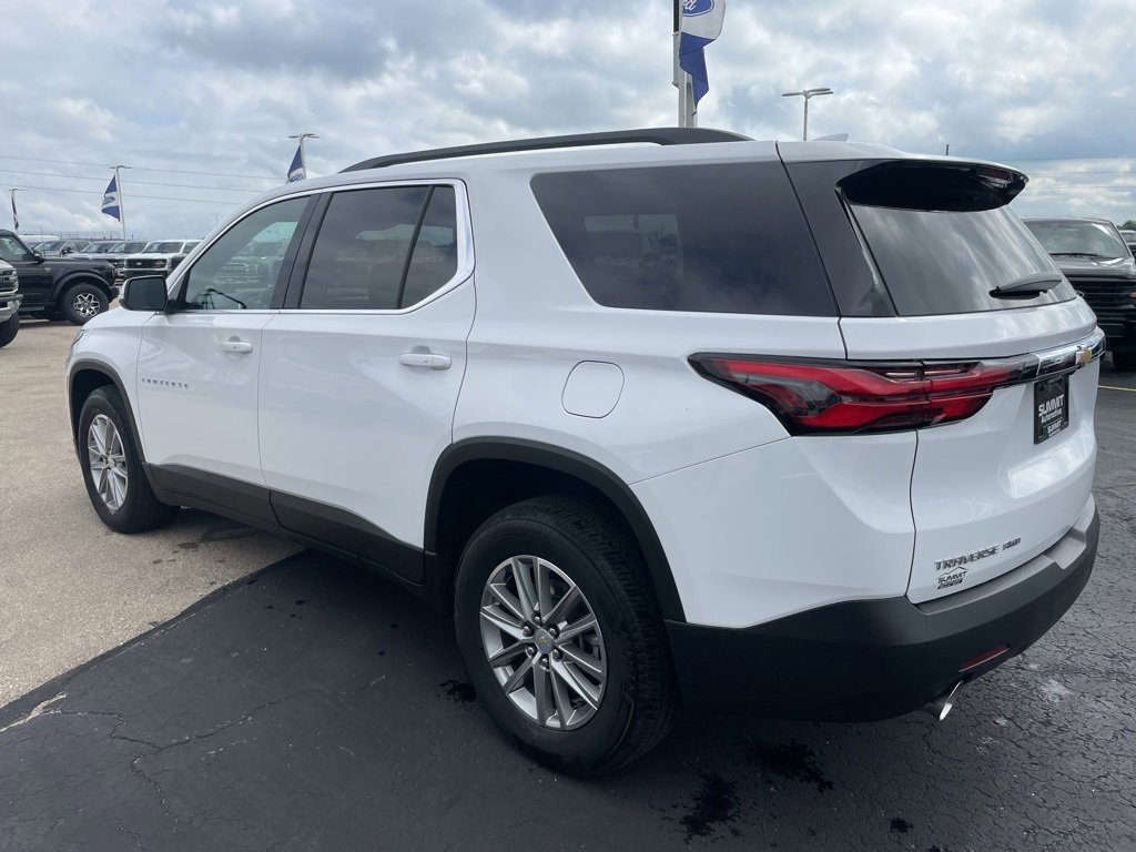 Used 2023 Chevrolet Traverse LT image 5