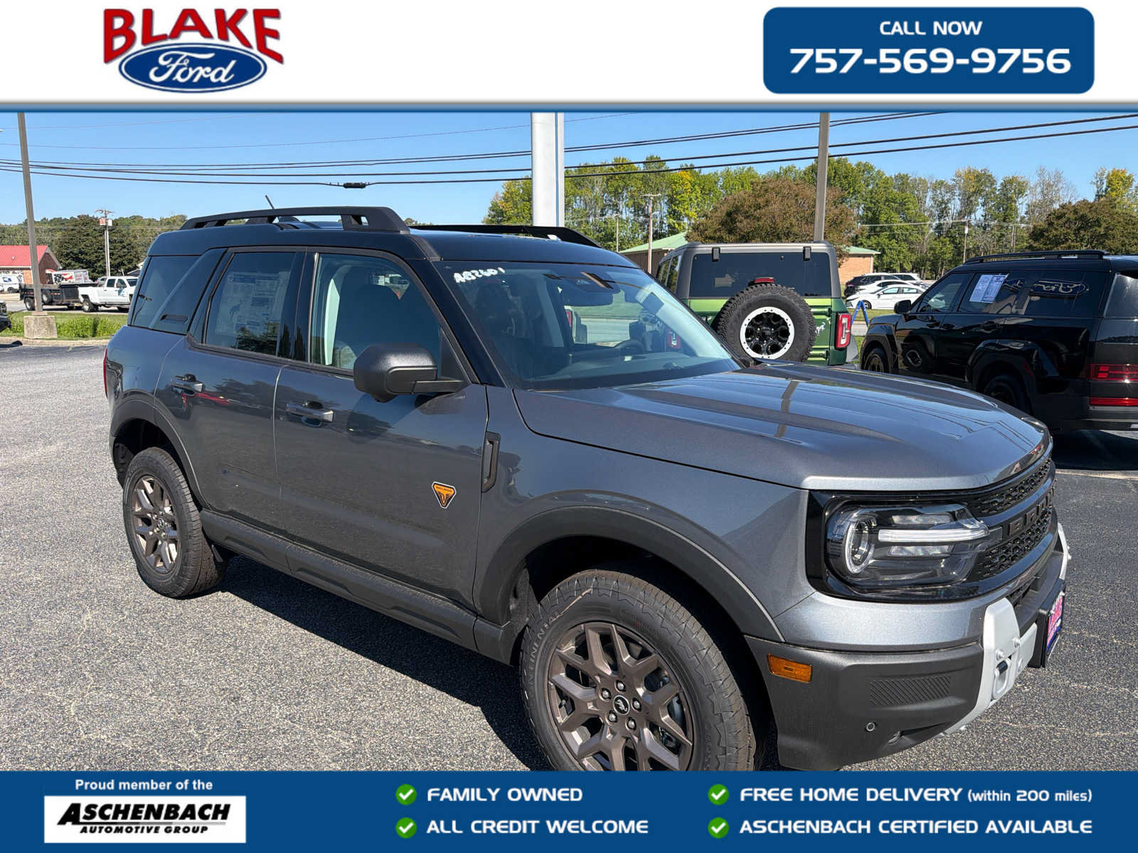 New 2026 Ford Bronco Sport Badlands w/ Bronze Package AWD/4WD image 1