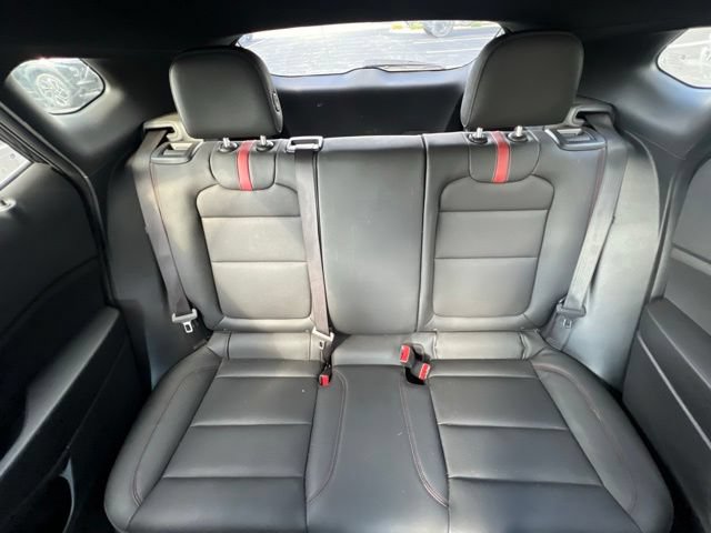 Used 2025 Chevrolet Trax RS w/ Sunroof Package FWD image 18