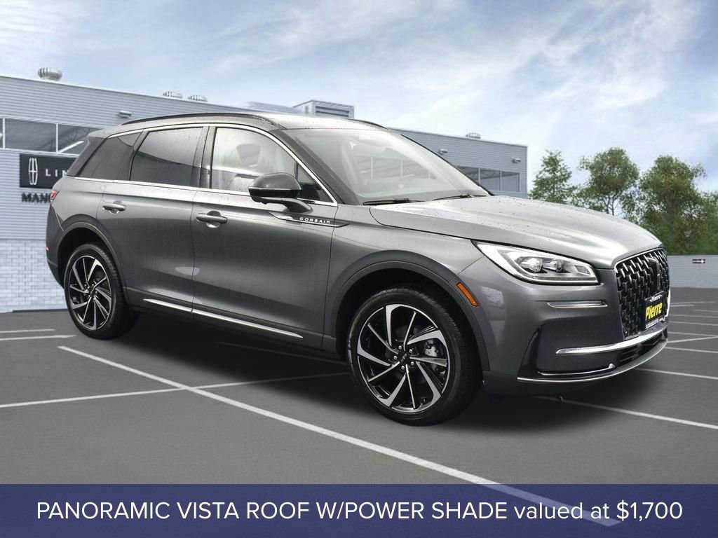 New 2025 Lincoln Corsair Reserve image 3