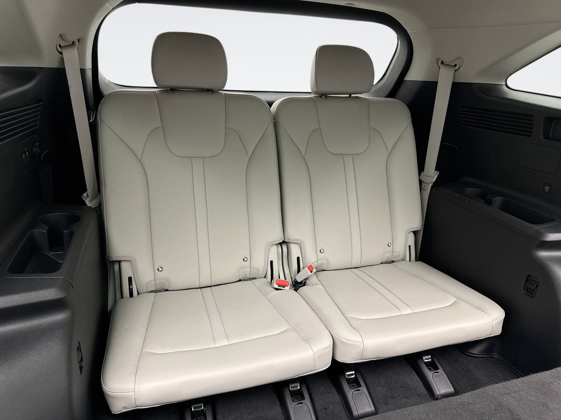 Used 2025 Kia Sorento S w/ Panoramic Sunroof Package image 22