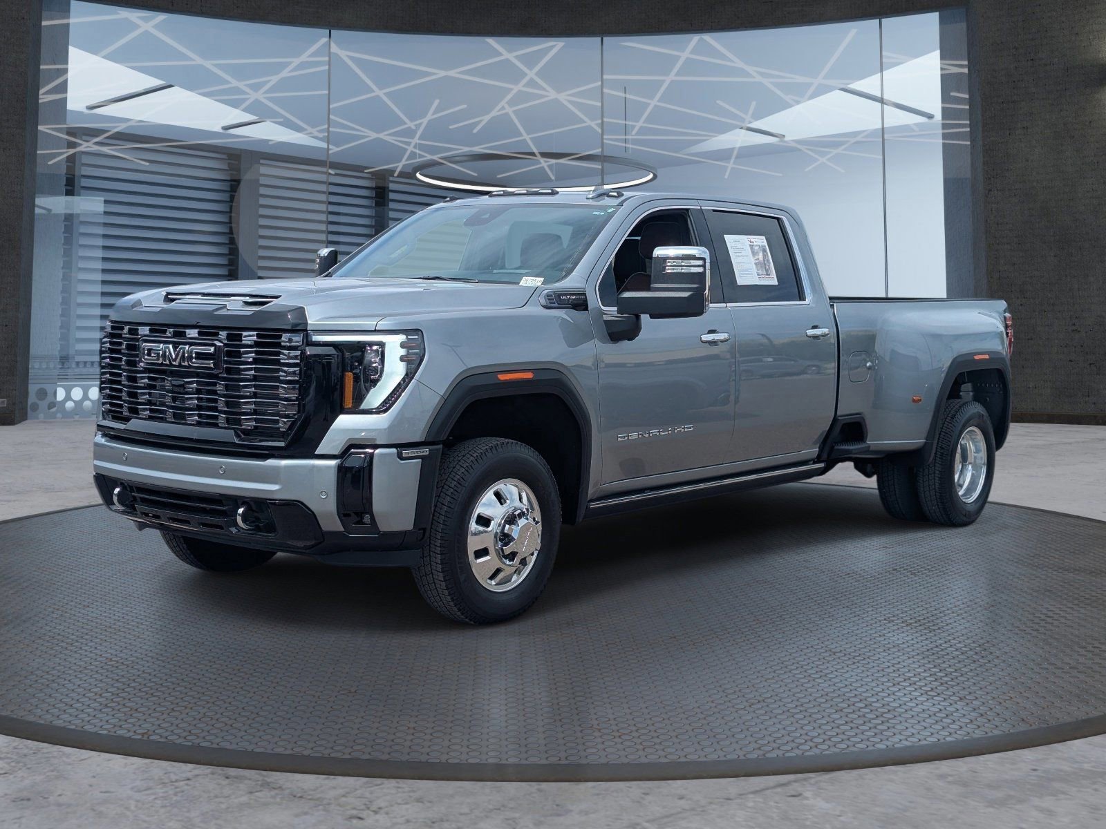 Used 2026 GMC Sierra 3500 Denali Ultimate image 2