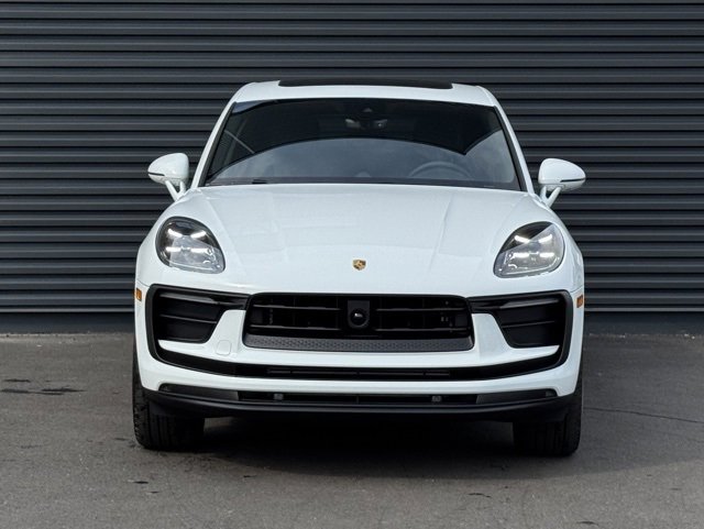 New 2026 Porsche Macan image 10