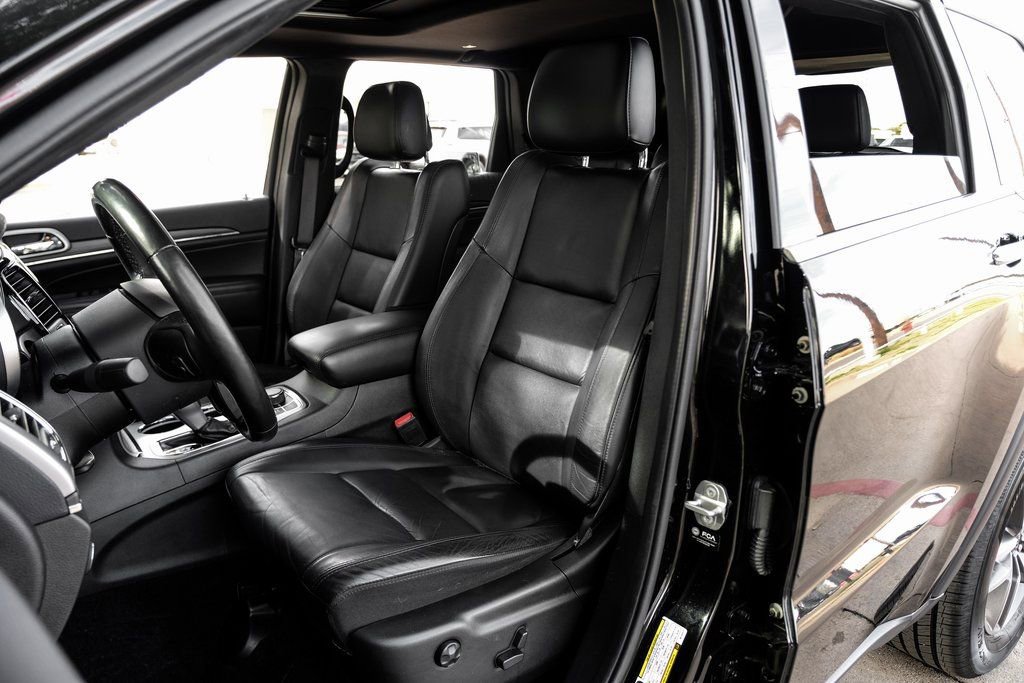 Used 2022 Jeep Grand Cherokee Limited w/ Tech Group image 8