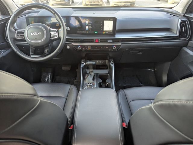 Used 2025 Kia Sorento S w/ Panoramic Sunroof Package image 22