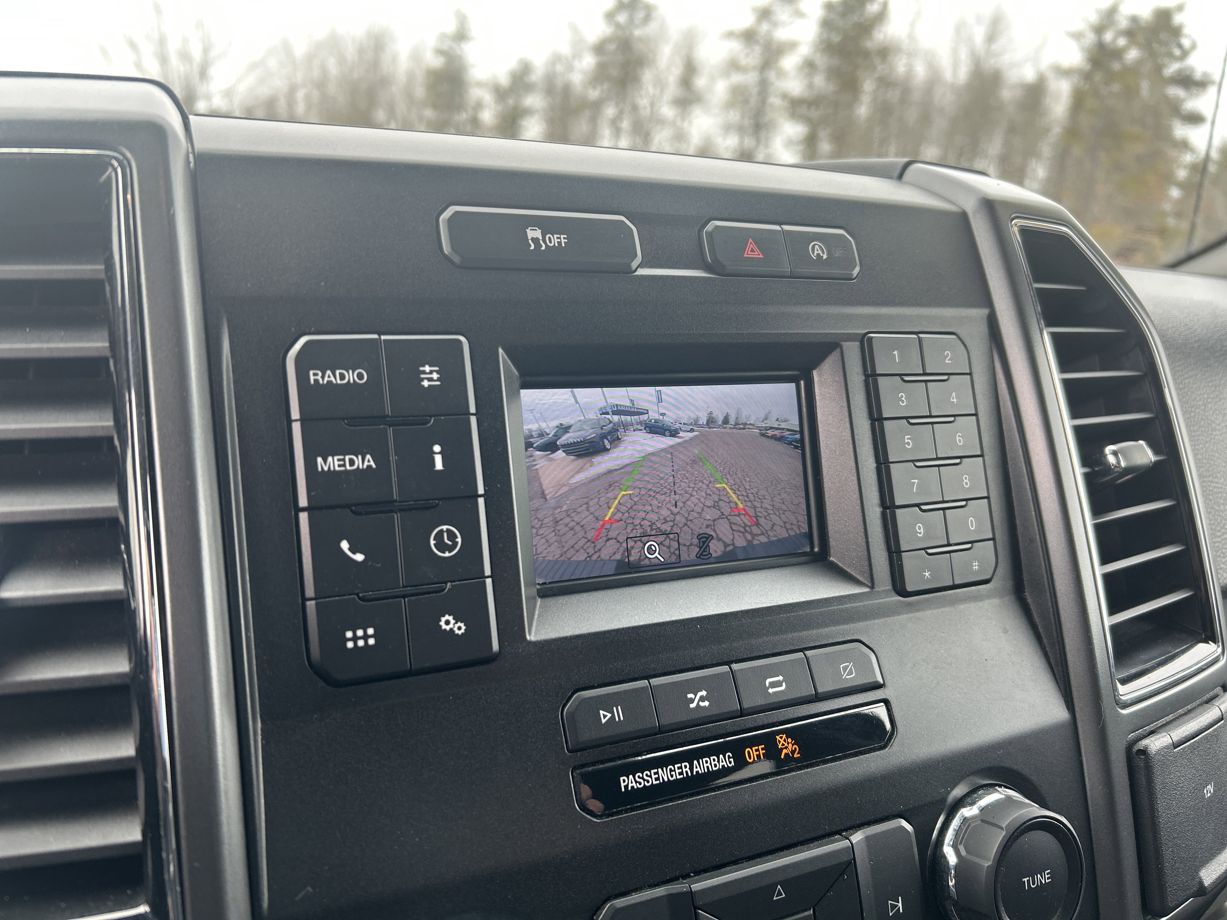 Used 2018 Ford F150 XLT w/ Trailer Tow Package image 18