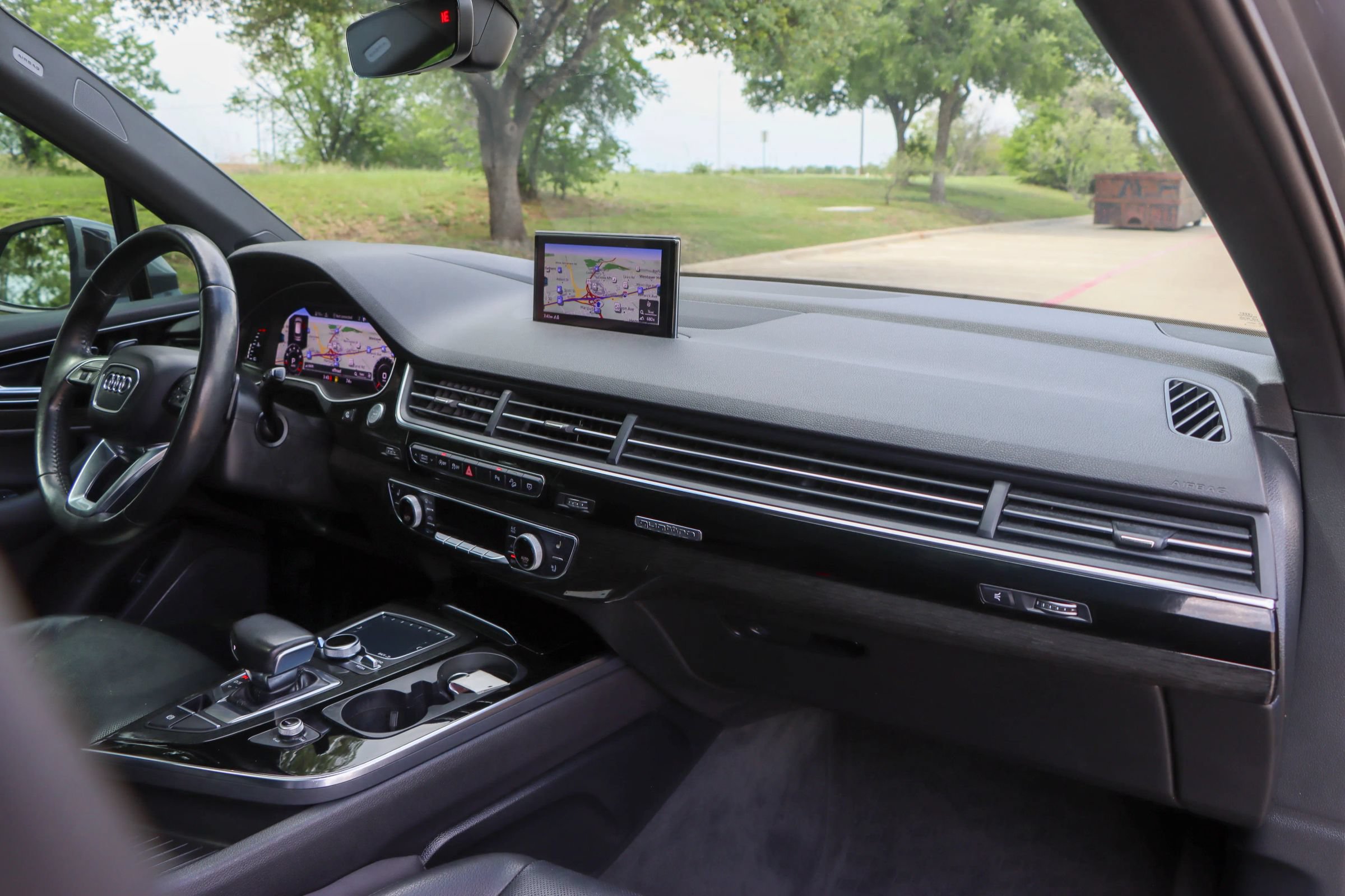 Used 2018 Audi Q7 3.0T Prestige AWD/4WD image 27