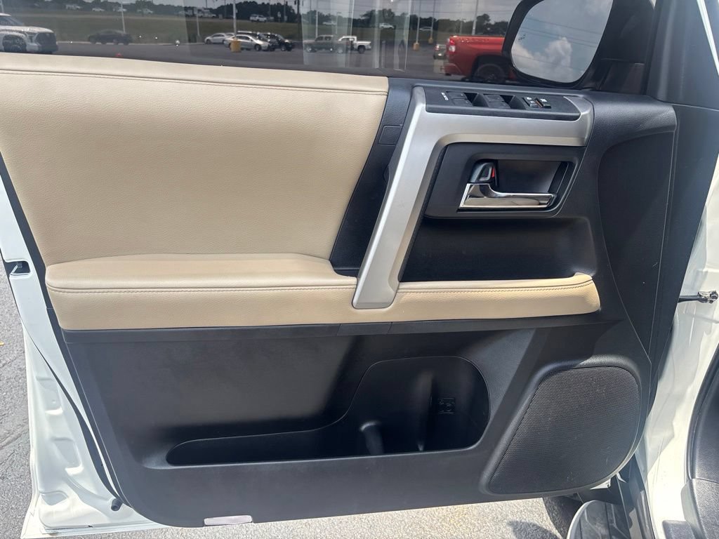 Used 2023 Toyota 4Runner SR5 Premium w/ Moonroof Package RWD image 7