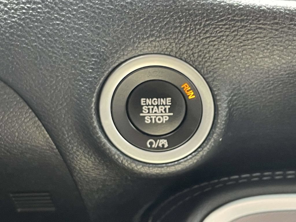 Certified 2019 Dodge Challenger R/T Scat Pack RWD image 29