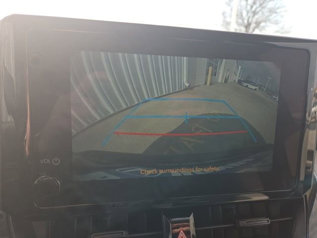 Used 2024 Toyota Corolla LE image 19