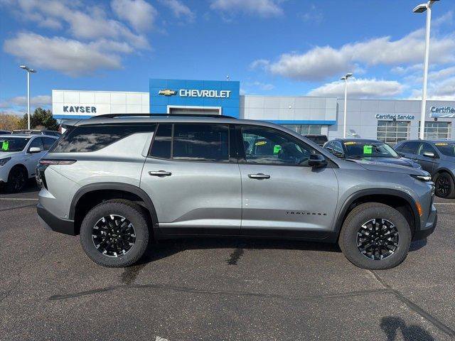 New 2026 Chevrolet Traverse Z71 w/ Enhanced Driving Package image 3