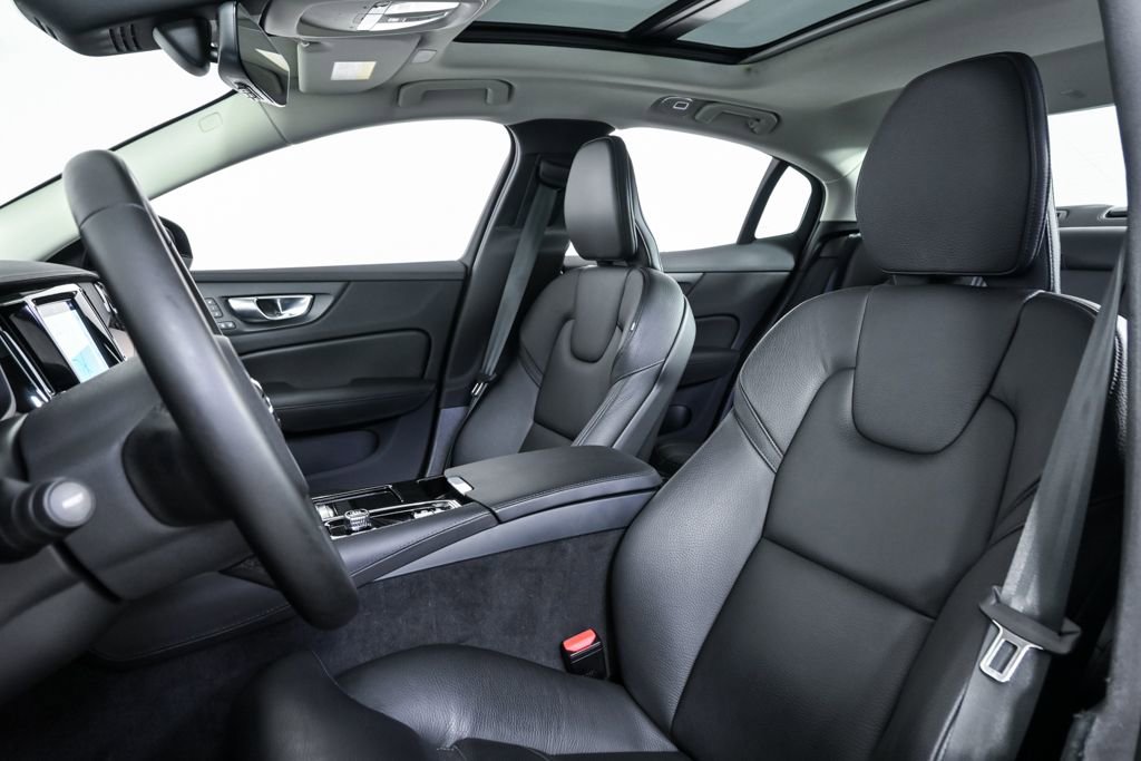 Certified 2025 Volvo S60 T8 Ultra image 7