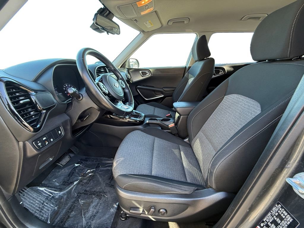 Used 2020 Kia Soul EX image 9