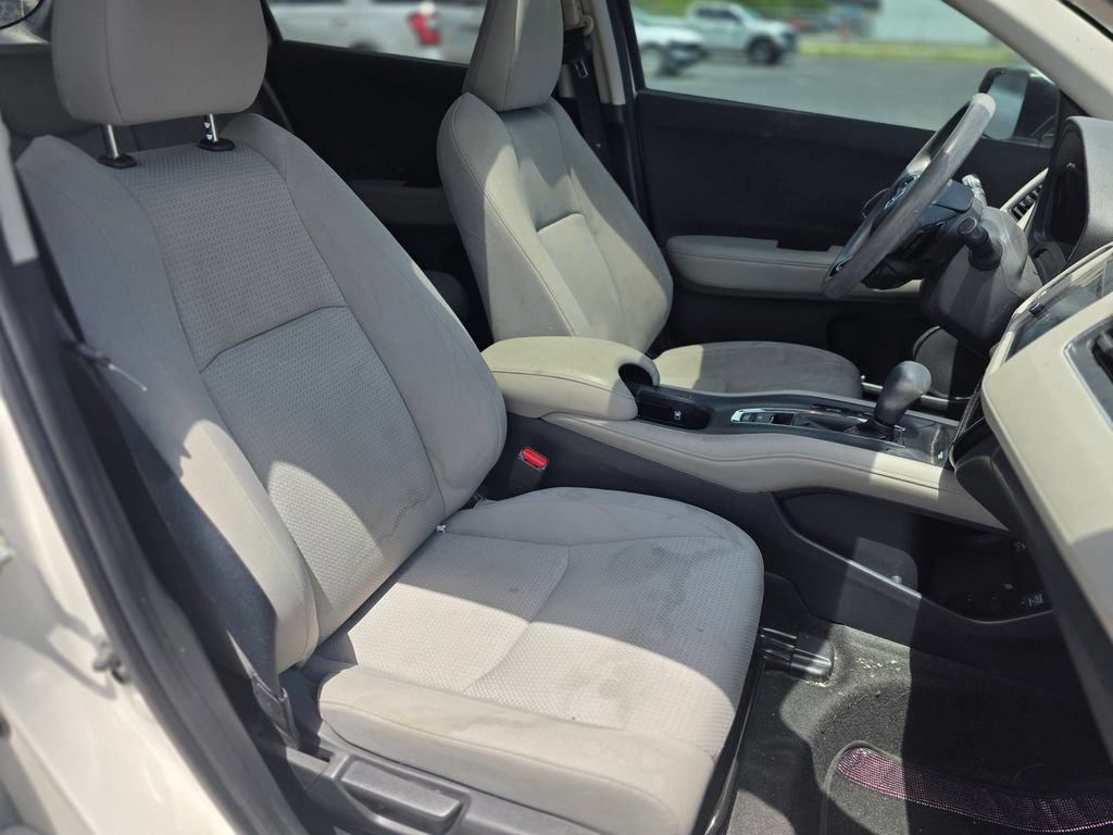 Used 2021 Honda HR-V EX image 5