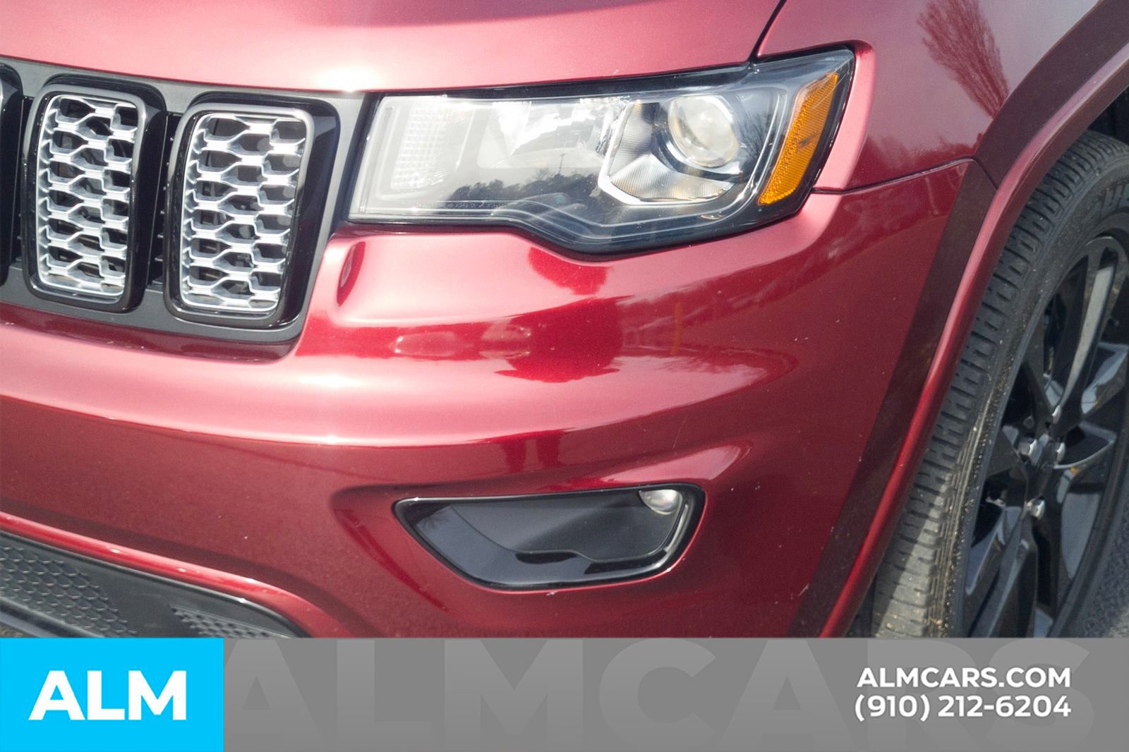 Used 2019 Jeep Grand Cherokee Altitude image 13