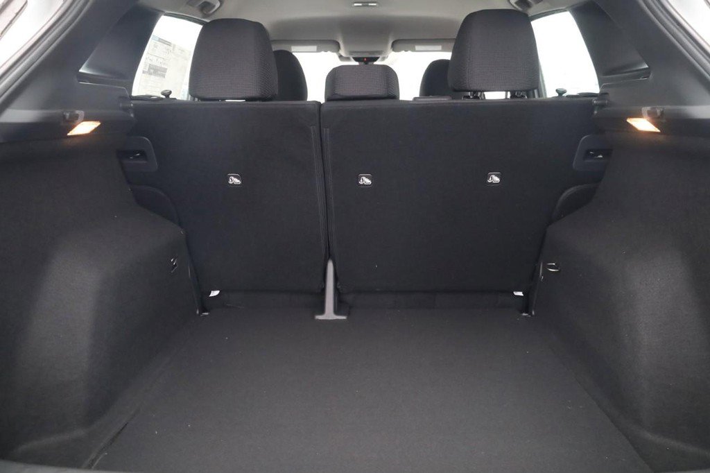 New 2026 Nissan Kicks S image 21