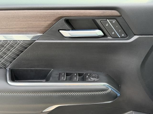 Used 2025 GMC Acadia Denali w/ LPO, Floor Liner Package FWD image 29