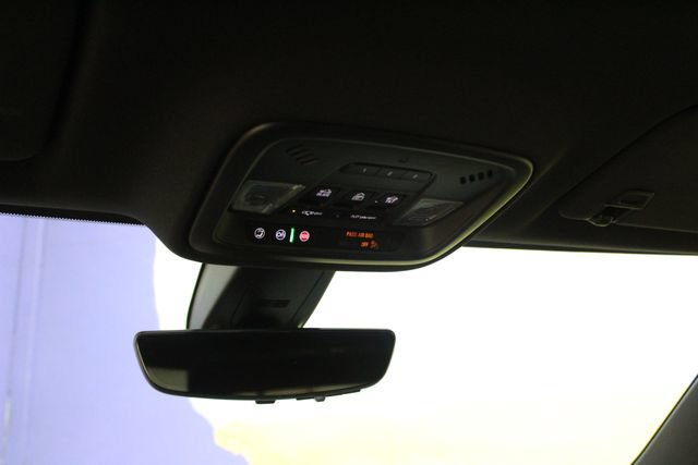 Used 2022 Chevrolet Traverse RS w/ LPO, Floor Liner Package AWD/4WD image 21
