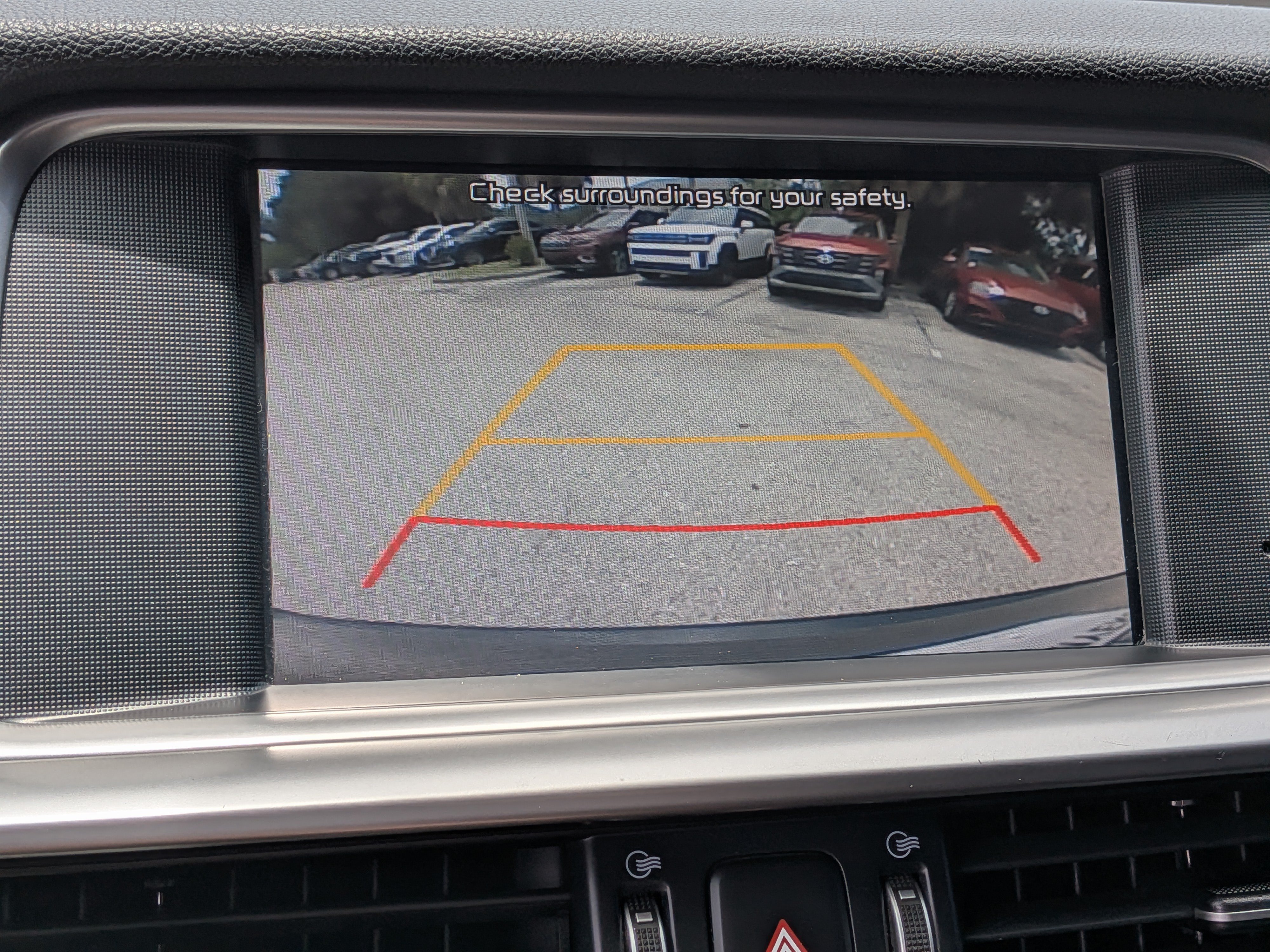 Used 2020 Kia Optima SE FWD image 31
