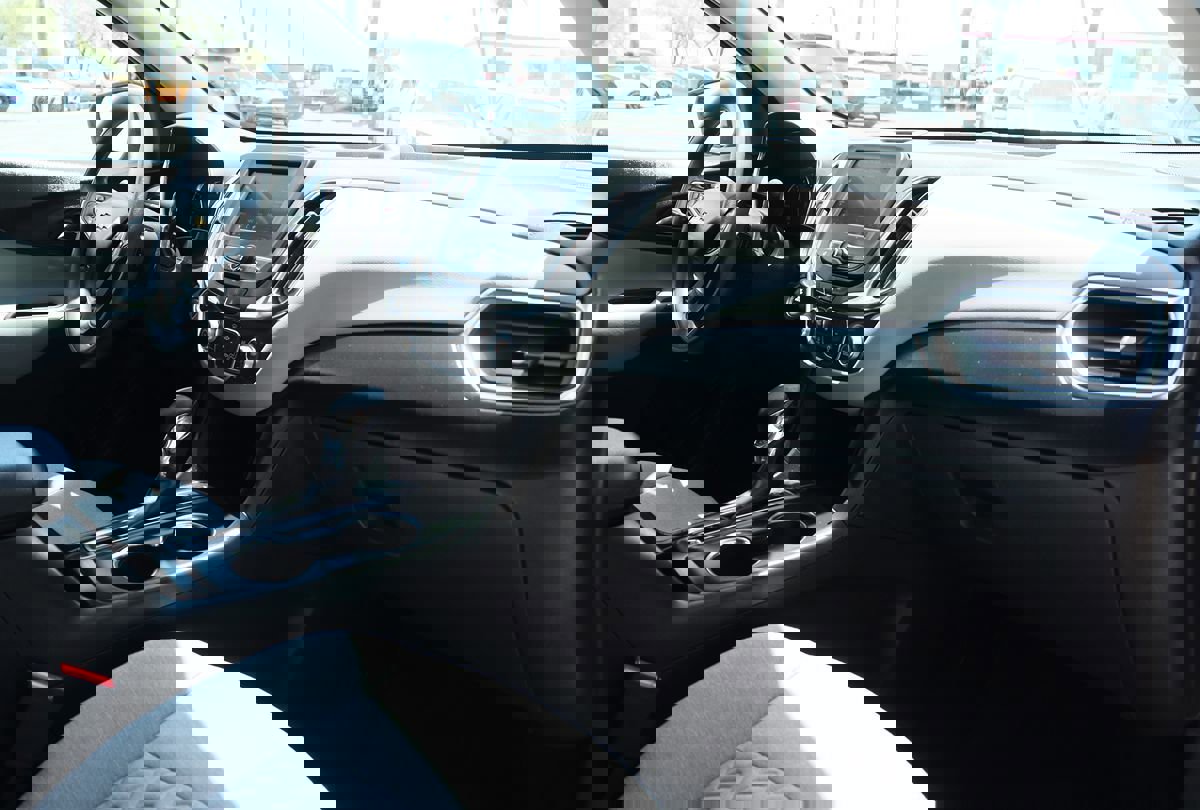 Used 2022 Chevrolet Equinox LS w/ LS Convenience Package image 35