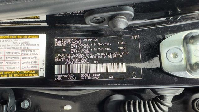 Used 2022 Toyota 4Runner TRD Off-Road AWD/4WD image 34