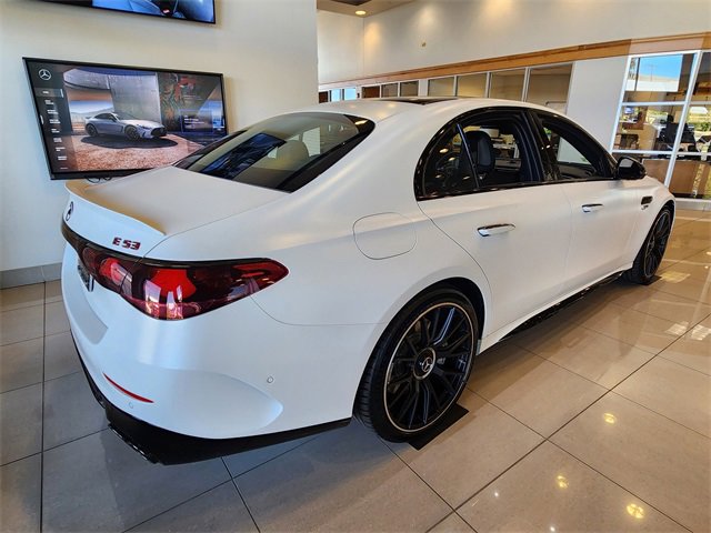 New 2026 Mercedes-Benz E 53 AMG e 4MATIC Sedan image 4