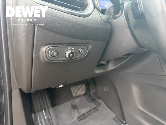 Used 2021 Chevrolet Equinox LT FWD image 12