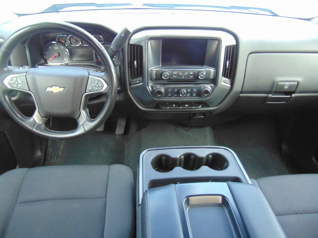 Used 2019 Chevrolet Silverado 1500 LT w/ LPO, Black Pack AWD/4WD image 16