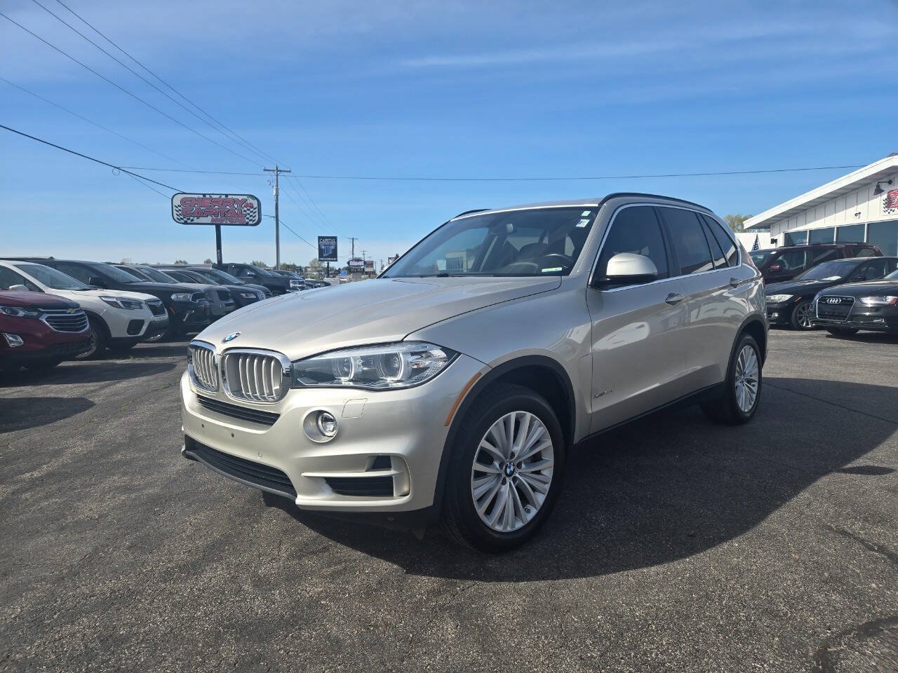 Used 2015 BMW X5 xDrive50i AWD/4WD image 2