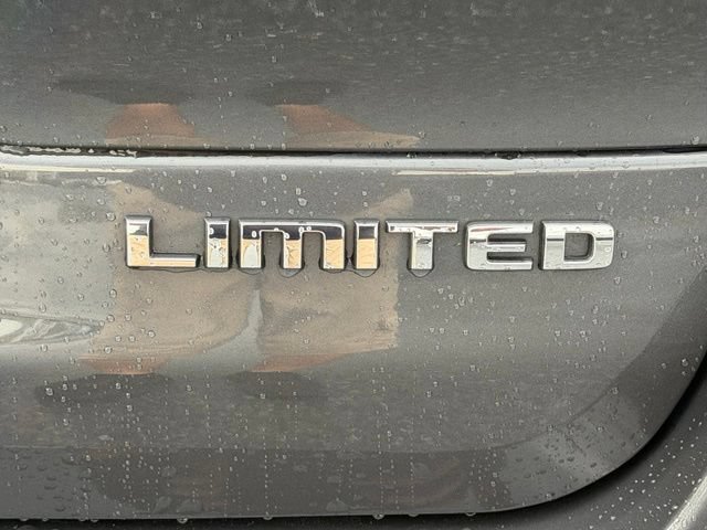 Used 2023 Jeep Grand Cherokee L Limited w/ Luxury Tech Group II AWD/4WD image 21