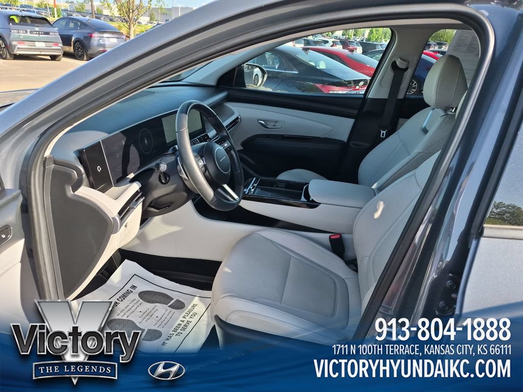 Used 2025 Hyundai Tucson Limited AWD/4WD image 9