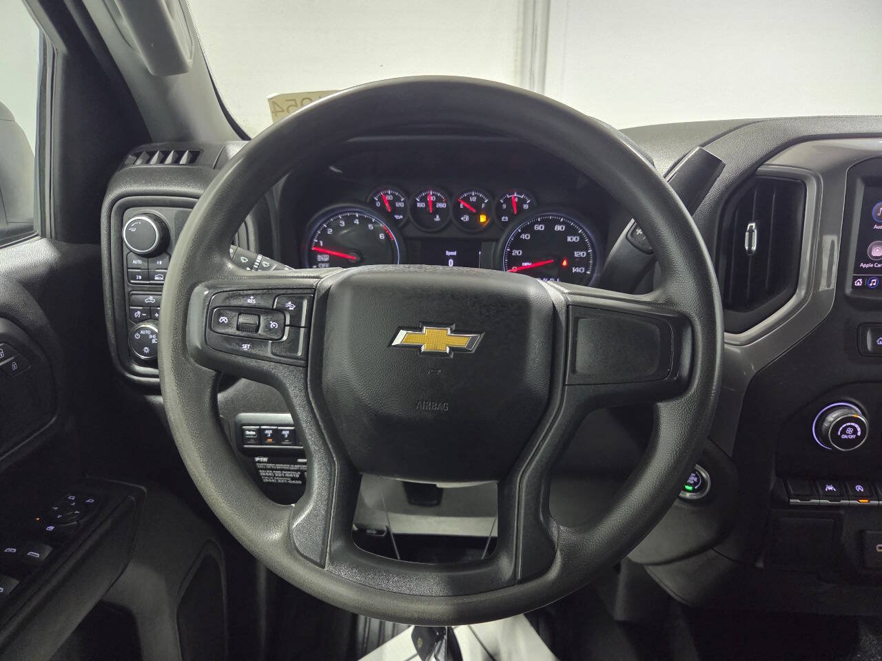 Used 2022 Chevrolet Silverado 1500 W/T w/ Trailering Package AWD/4WD image 13