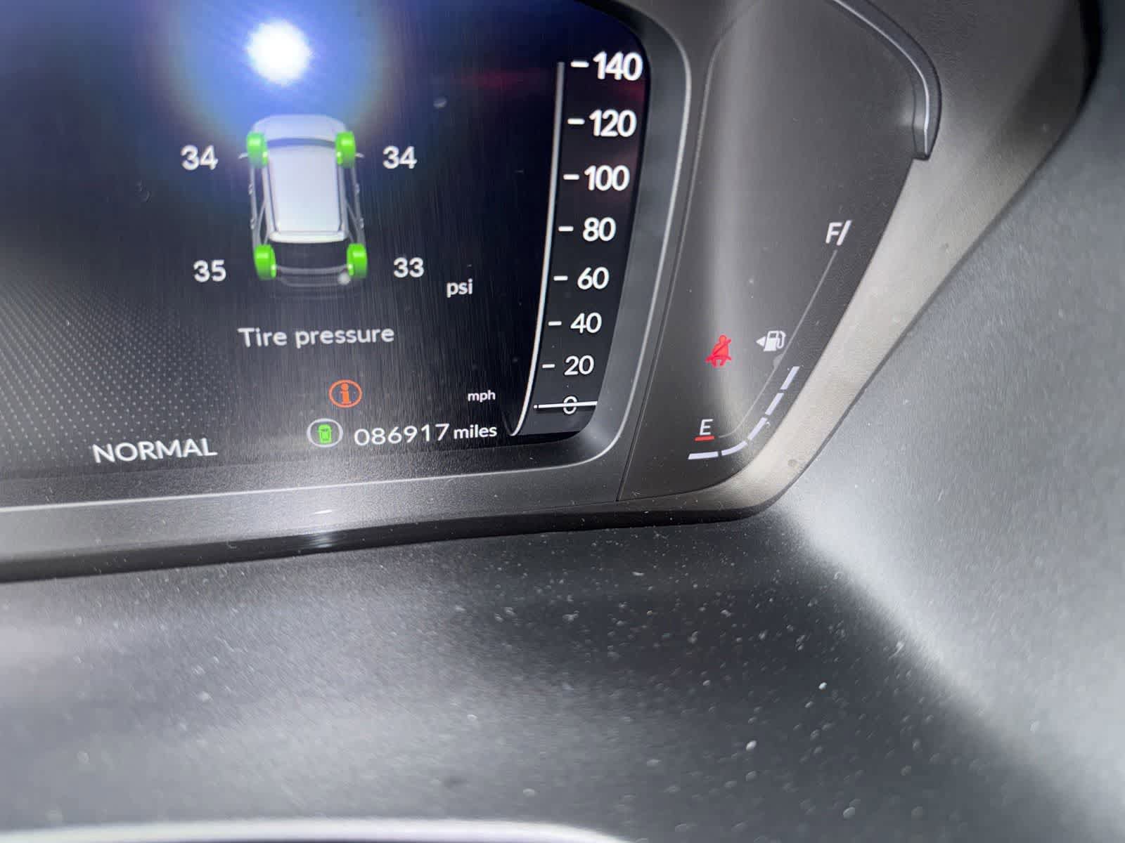 Used 2023 Honda Pilot Elite image 2