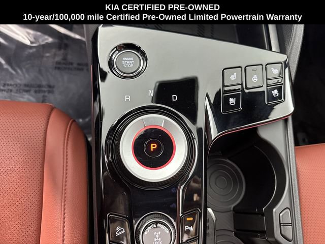 Certified 2025 Kia Sportage SX Prestige image 16