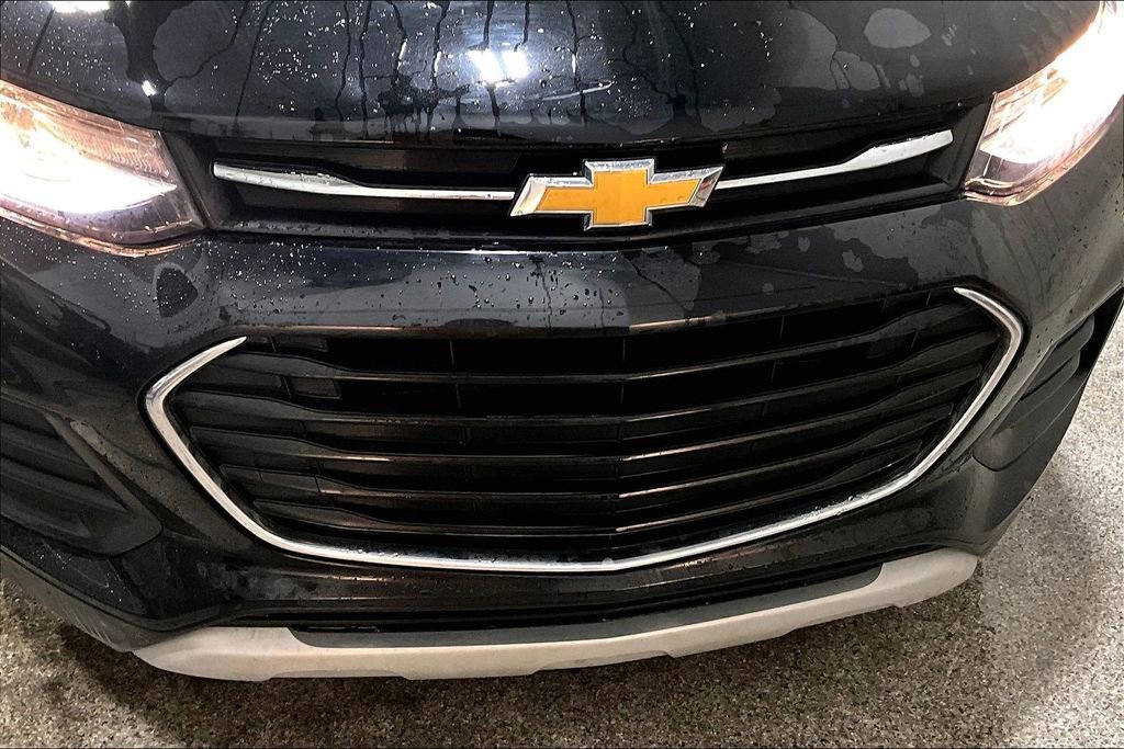 Used 2019 Chevrolet Trax LT w/ LT Convenience Package image 30
