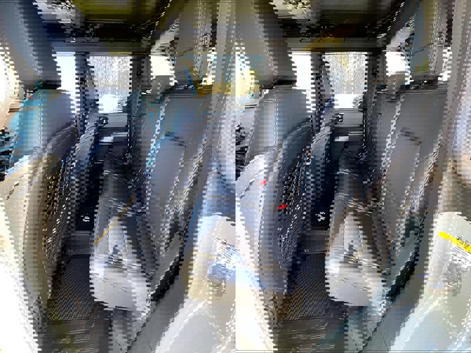 Used 2023 Ford Bronco Badlands image 15