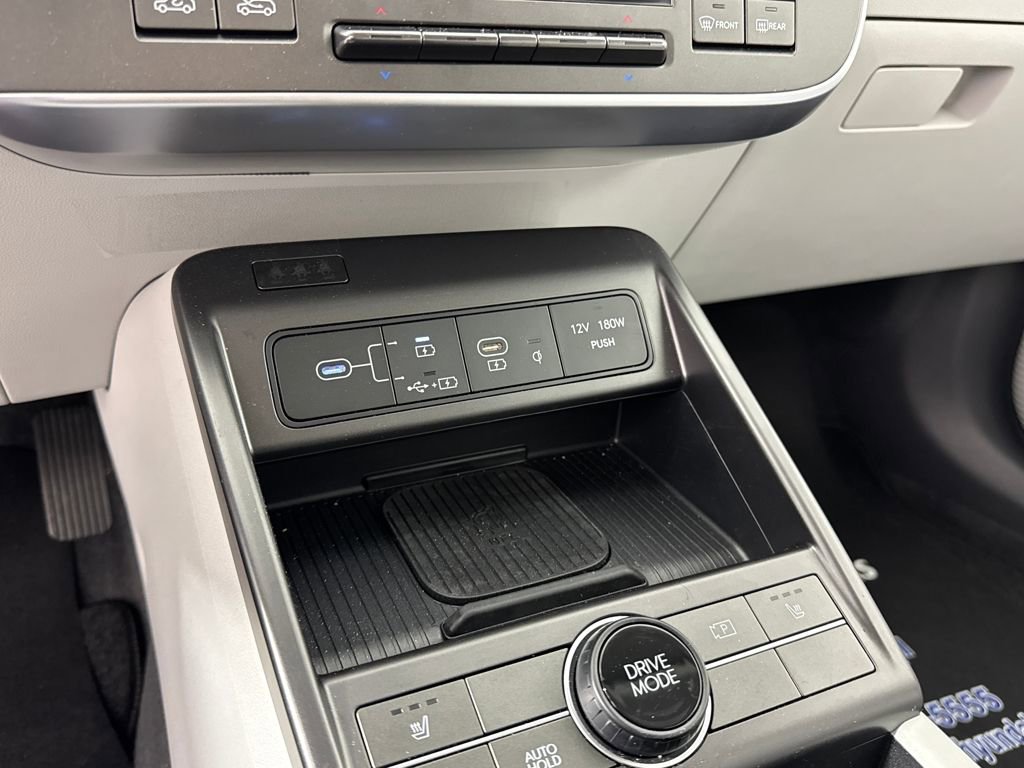 Certified 2025 Hyundai Kona SEL image 34