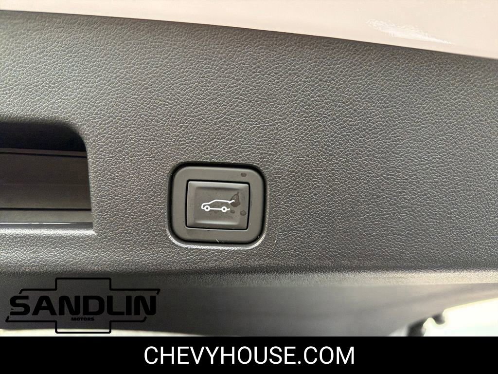 New 2026 Chevrolet Traverse LT FWD image 23