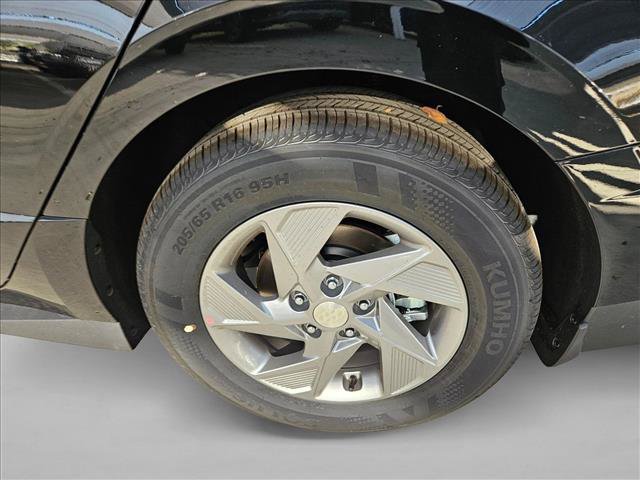 New 2026 Hyundai Sonata SE FWD image 10
