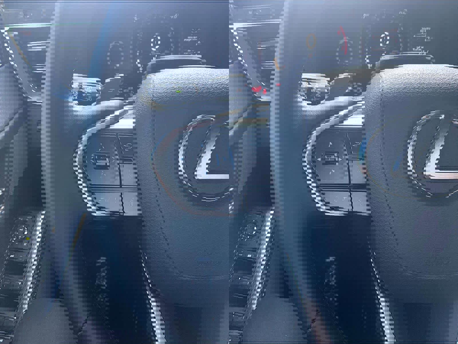 Used 2025 Lexus GX 550 image 20