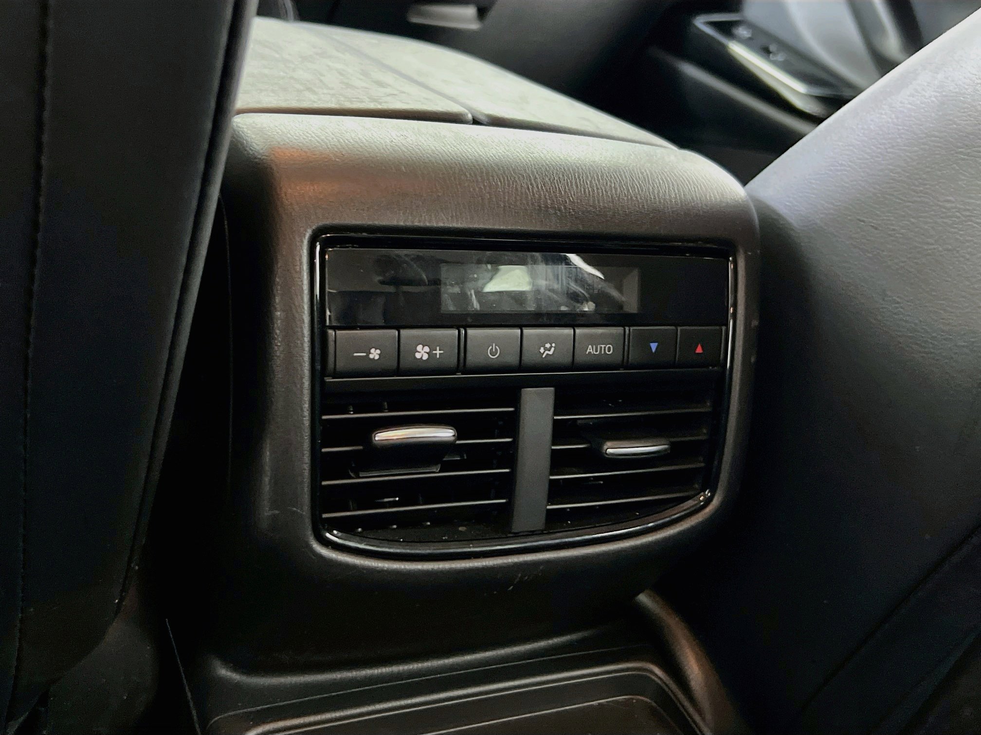 Used 2023 MAZDA CX-9 Touring AWD/4WD image 25