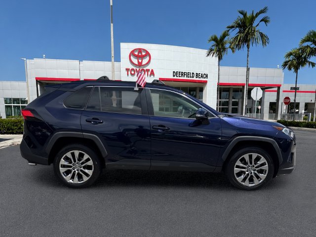 Used 2021 Toyota RAV4 XLE Premium AWD/4WD image 8