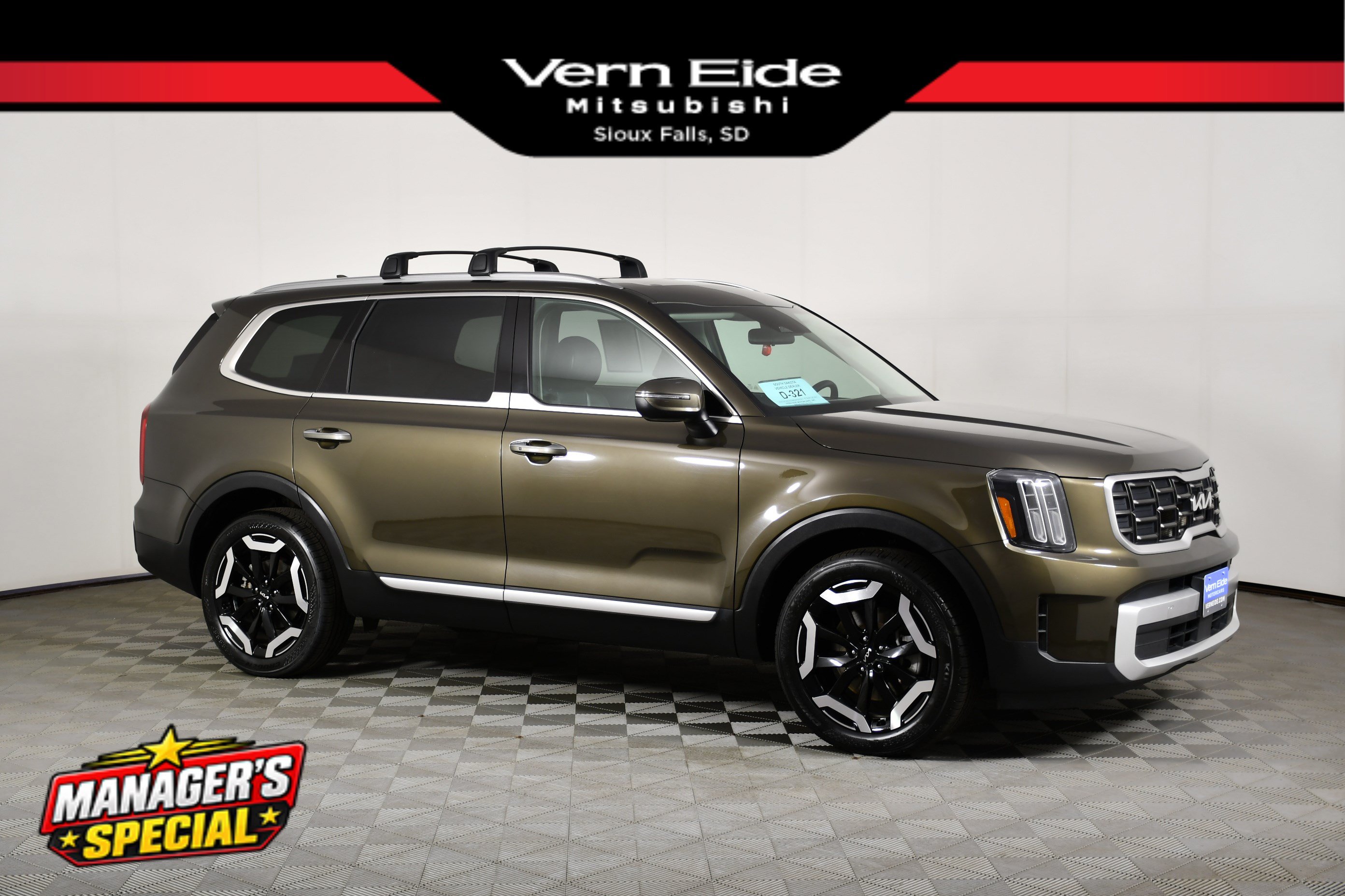 Used 2025 Kia Telluride S