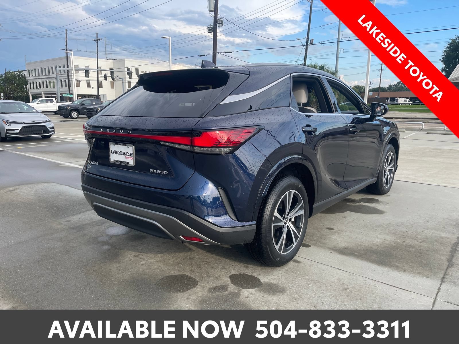Used 2023 Lexus RX 350 Premium w/ Accessory Package FWD image 5