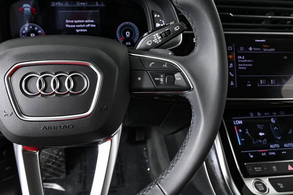 Used 2022 Audi Q7 3.0T Premium image 11