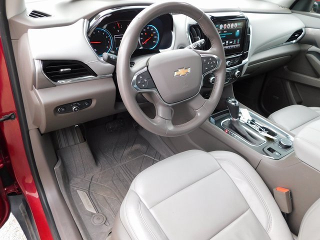 Used 2018 Chevrolet Traverse LT w/ LPO, Floor Liner Package image 15