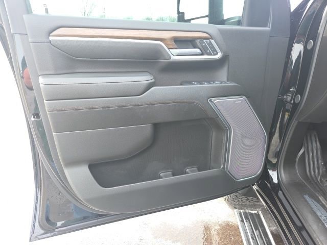 Used 2024 Chevrolet Silverado 3500 High Country w/ High Country Premium Package AWD/4WD image 26