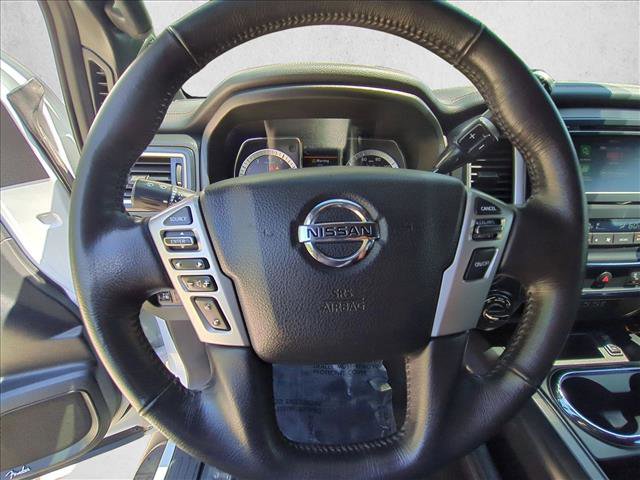 Used 2019 Nissan Titan SL w/ Midnight Edition AWD/4WD image 28